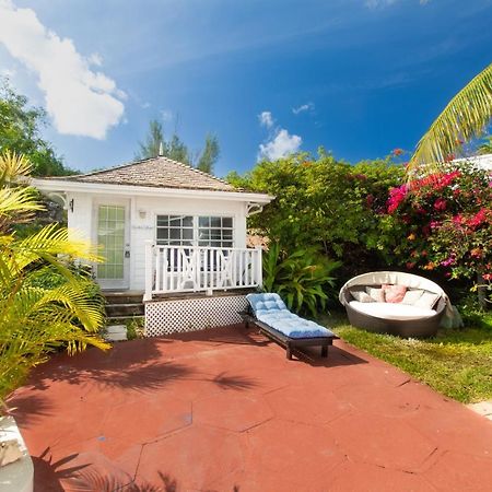 Garden Cottage - At Orange Hill Насау Екстериор снимка